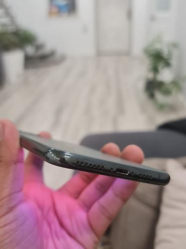 Apple iPhone: IPhone 17 Pro Max, Б/у, 64 ГБ, Matte Midnight Green, Защитное стекло, 72 % — 5