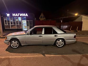 w124: Mercedes-Benz W124: 1993 г., Механика, Седан — 2