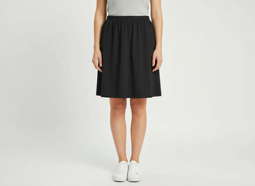 spódnice w kształcie litery a midi: Women`s skirt, size M