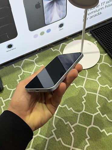 Apple iPhone: IPhone 15, 128 GB, Ağ, Face ID — 9