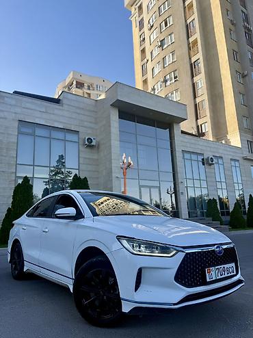 э 2: BYD E3: 2020 г., Автомат, Электромобиль, Седан — 2