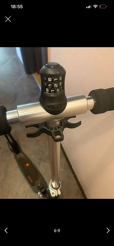 Samokatlar: Micro Black Interlock şəhər skuter - Rəng: qara - İstehsalçı — 2