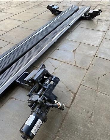 Пороги и комплектующие: Наружные накладки порогов Land Rover, 2018 г., Б/у, Оригинал — 4