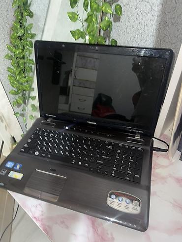 disk oxuyucu: Toshiba noutbuk – Satellite P775 seriyası Xüsusiyyətlər: - 17.3" — 4