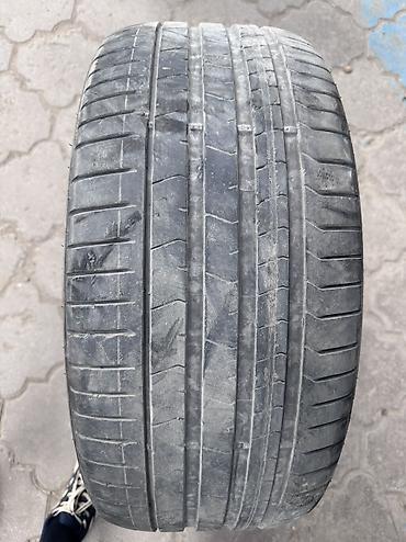 шина 22: 1 шт 
Фирма Pirelli 
275/35/22 — 1
