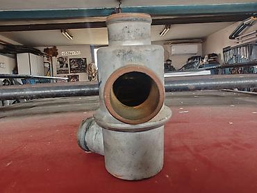 komora za pumpicu: Termostat tecnosti Lada 7 Riva,21213,21214 Niva. Polovno, ocuvano — 2