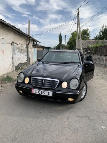 Mercedes-Benz: Mercedes-Benz E 270: 2001 г., 2.7 л, Автомат, Дизель, Седан