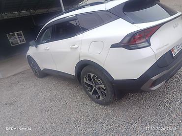 Kia Sportage: 2023 г., 1.5 л, Бензин, Кроссовер