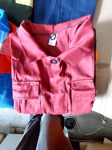 Спецодежда: Универсальные рабочие костюмы с комбинизон. различных цветов и — 13