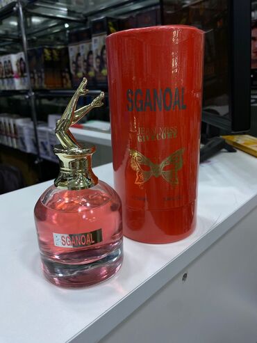 Ətriyyat: 1) Ebony Mark Him – 100 ml - Dərin, xarakterli kişi ətri 2) Yalla — 6