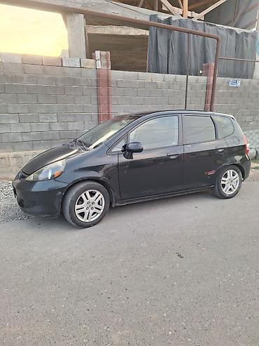 Унаа сатуу: Honda Fit: 2007 г., 1.5 л, Автомат, Бензин, Хетчбек — 3