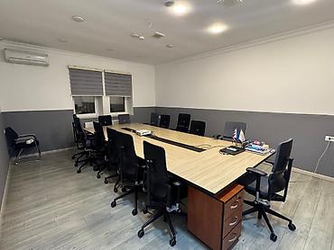 kira: Ofis və tədris məkanı icarəsi üçün tam təchiz olunmuş sahə - Konfrans — 8