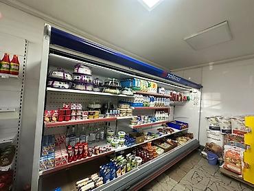 дорожный холодильник: Холодильная пристенная витрина открытая, гастрономическая Особенности — 1