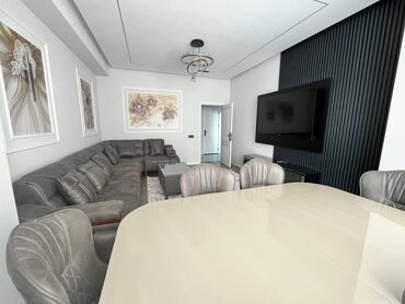 Uzunmüddətli kirayə mənzillər: Binəqədi Rayonu Azadlıq Metrosu 3 otaq. Mərtəbə - 14/11 Otaq sayı - 3 — 2