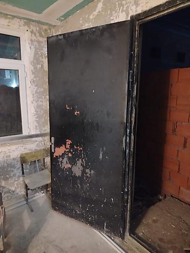 Metal giriş qapısı - Material: polad/metal lövhə - İkiüzlü: bir