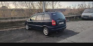 ucuz avtomat maşınlar: Opel Zafira – 7 yerlik ailə miniveni Texniki xüsusiyyətlər: - Kuzov — 2