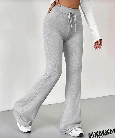 tabi baletanke: Ženske pantalone sa zvonastim nogavicama i visokim strukom - Model — 6