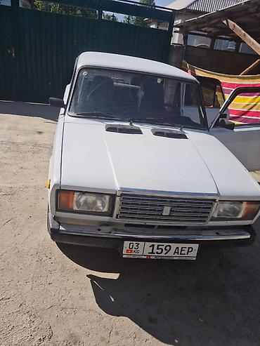 рул: ВАЗ (ЛАДА) 2107: 2010 г., 0.6 л, Кол менен иштөөчү, Бензин, Седан — 3