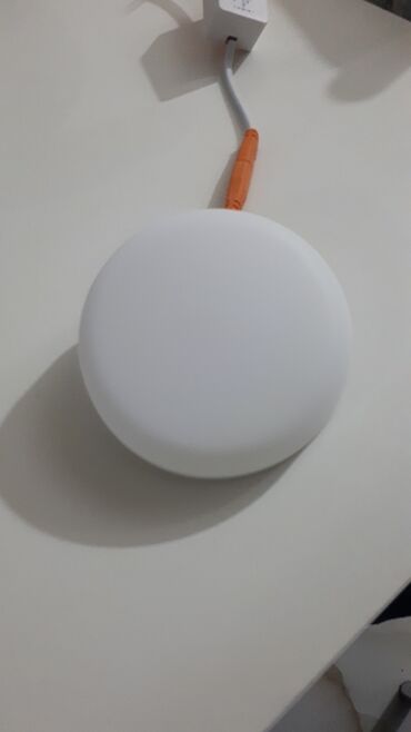 mesec lampa: Led lampa