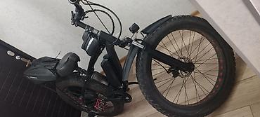 electric moped: İşlənmiş Elektrik velosipedi 26", sürətlərin sayı: 7, 500-750 Vt, Rayonlara çatdırılma, Ünvandan götürmə, Ödənişli çatdırılma — 2