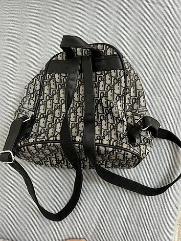 dior lady: Рюкзак Dior
Отличное состояние — 2