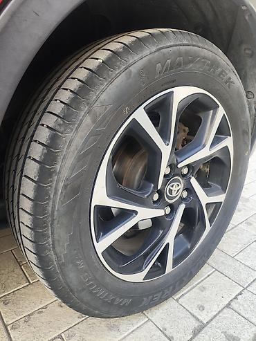 тойота си эйч эр: Toyota C-HR: 2019 г., 2 л, Вариатор, Бензин, Кроссовер — 9