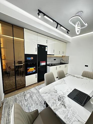 Продажа квартир: 2 комнаты, 80 м² — 6