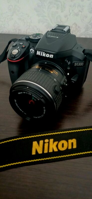 nikon d3500: Nikon d5300 профессиональный фотоаппарат сост. как новый документы все