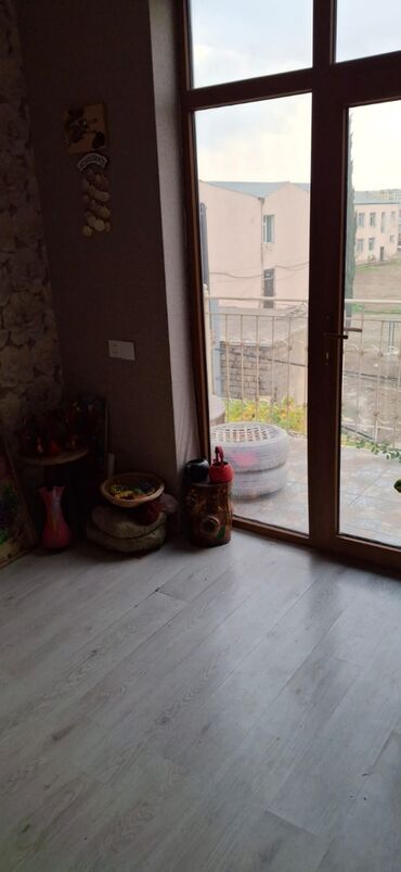 Həyət evləri və villaların satışı: Kirayə: 2 mərtəbəli evin daxilində genişlik və işıqlılıq üstünlük — 2