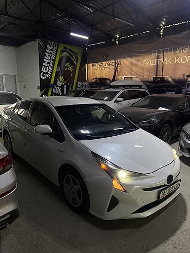 Toyota: Toyota Prius: 2016 г., Вариатор, Гибрид — 2