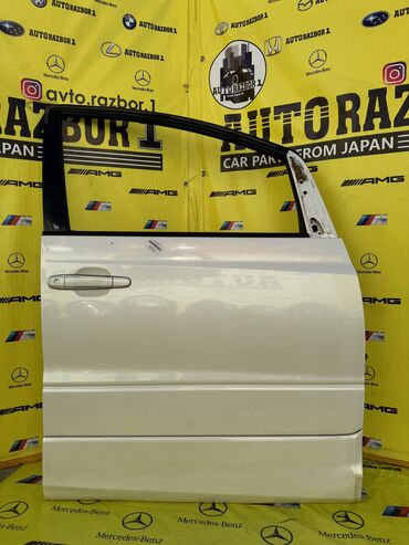 мерс 124 2: Передняя правая дверь Toyota Б/у, цвет - Белый,Оригинал