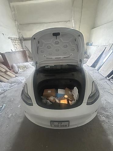 топаз авто: Tesla Model 3, ağ mirvari rəng, elektrik sedan. Amerikadan yüngül — 8