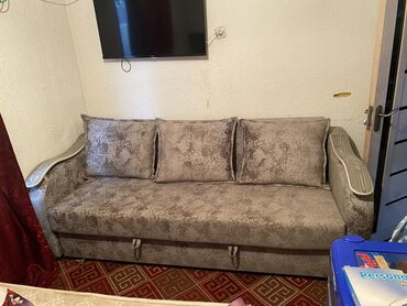 мебель б у продаю: Диван-кровать, Новый