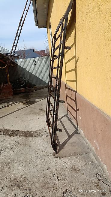 Крышки багажника и комплектующие: Honda — 2