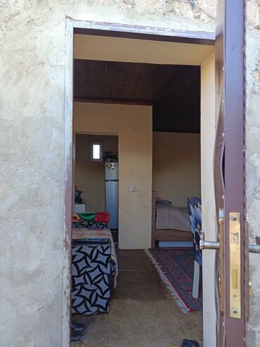 Həyət evləri və villaların satışı: 1 otaqlı, 25 kv. m, Kredit yoxdur, Orta təmir — 5