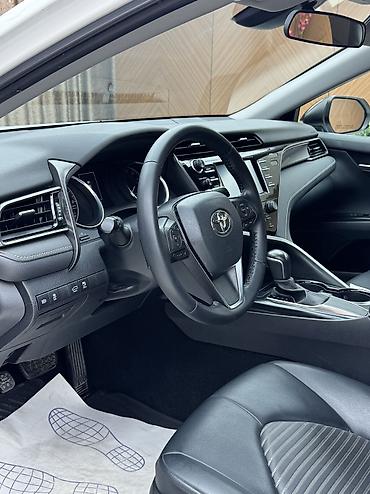 Toyota: Toyota Camry: 2020 г., 2.5 л, Автомат, Бензин, Седан — 20