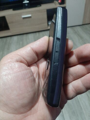 Nokia: Nokija x1 sa dve kartice kao nova radi na sve mreze,baterija — 6