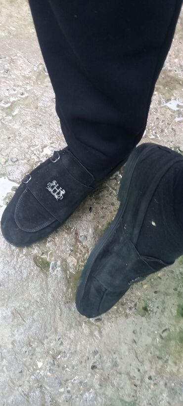 замшевые женские ботинки: Məhsul: Kişi loafer ayaqqabısı - Rəng: Qara - Material: Süet üst