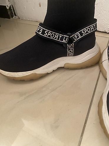 buzz patike tn muske: Crne patike/čarapa sneakers sa elastičnim gornjištem i kaišem oko — 2