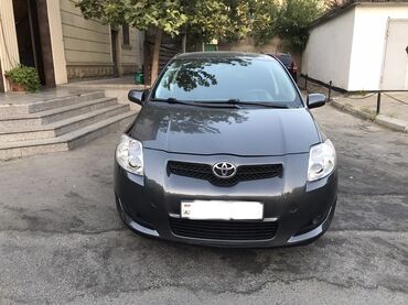 Toyota: Toyota Auris: 1.4 l | 2008 il Hetçbek