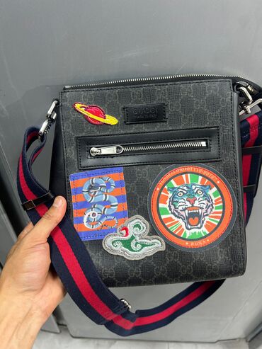 кошелек для карт: Барсетка, Gucci, Материал: Натуральная кожа, Застежка на молнии, Новый