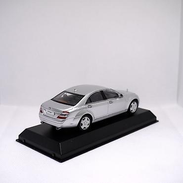 mercedes 140: Mercedes-Benz S600L Modeli • İstehsalçı - Kyosho • Ölçü: 1:43 • — 3