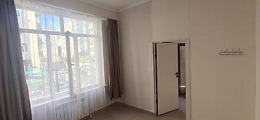 Коммерческая недвижимость: Сдаю Офисный кабинет: 25 м², В жилом комплексе, С ремонтом, С отдельным входом — 2