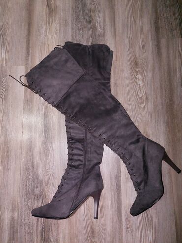 kratke čizme zenske: High boots, 41
