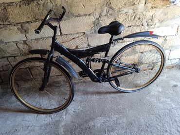 ginina велосипед производитель: Б/у Городской велосипед Kross, 28", скоростей: 32, Платная доставка