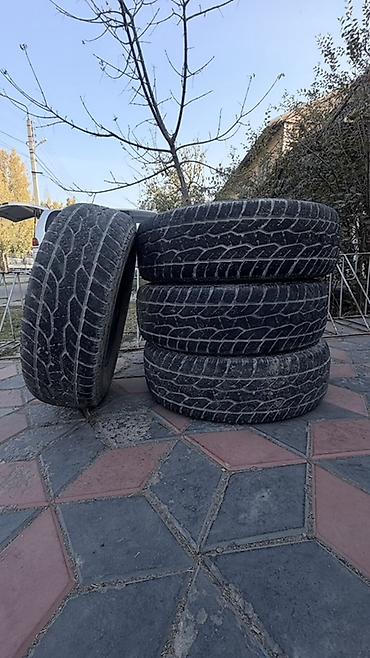 максис: Шины 235 / 75 / R 15, Всесезонная, Б/у, Комплект, Внедорожные (АТ/МТ), Китай, Maxxis — 2