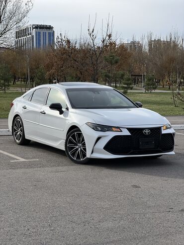 tayota tacoma: Toyota Avalon: 2019 г., 3.5 л, Типтроник, Бензин, Седан