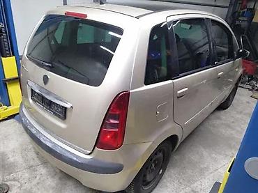 mabosol legio ac: Lancia Musa zadnji branik kod boje 261/a. Lancia Musa zadnji branik — 3
