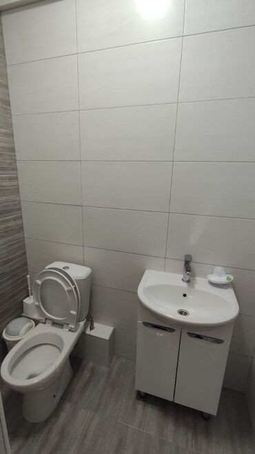 Долгосрочная аренда квартир: 3 комнаты, Собственник, Без подселения, С мебелью полностью — 10