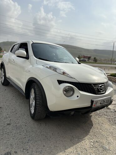 Nissan: Nissan Juke: 2011 г., 0.6 л, Автомат, Бензиновая — 2